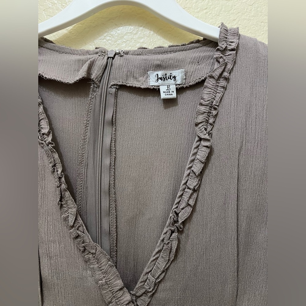 Justify Taupe Ruffle Blouse - Picture 2 of 4
